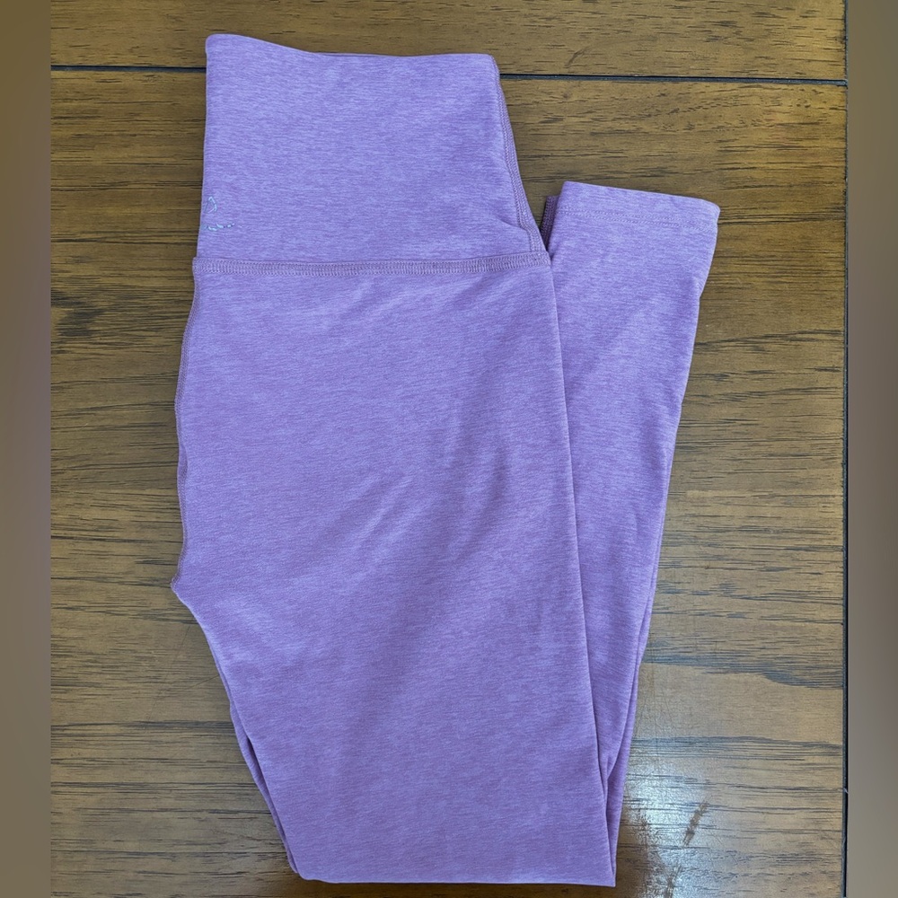 Beyond Yoga Caught in the Midi High Waisted Legging